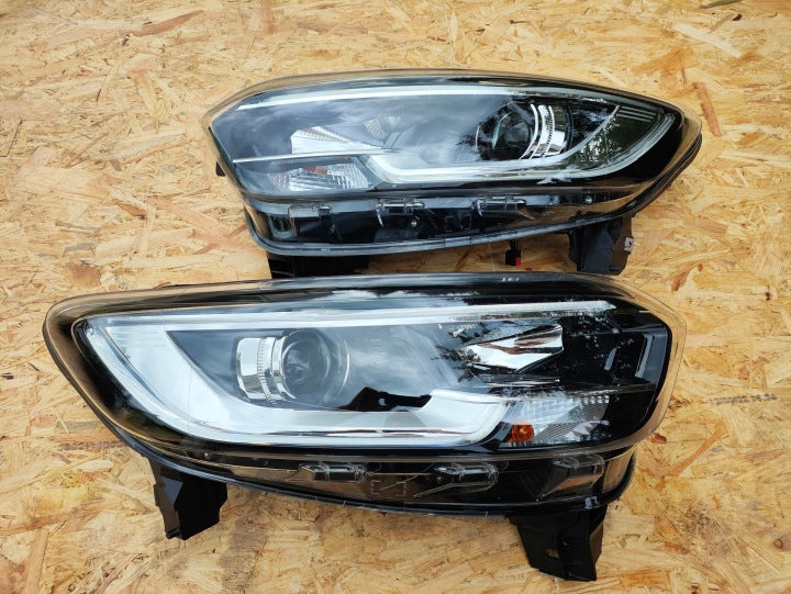 Frontscheinwerfer Renault Kadjar 260600479R 260103903R Ein Satz Headlight SCH1127017297ma