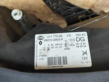 Load image into Gallery viewer, Frontscheinwerfer Renault Kadjar 260600479R 260103903R Ein Satz Headlight SCH1127017297ma