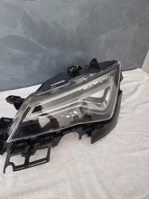 Load image into Gallery viewer, Frontscheinwerfer Seat Ateca 576941007D LED Links Scheinwerfer Headlight SCH1129245035mr