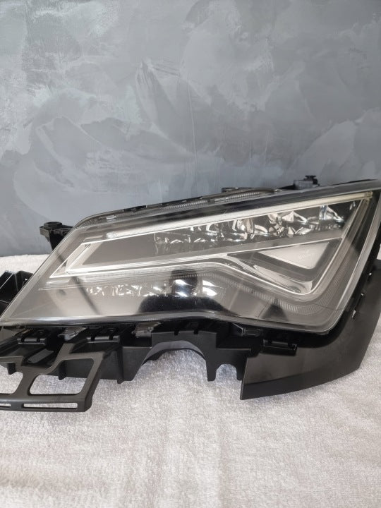 Frontscheinwerfer Seat Ateca 576941007D LED Links Scheinwerfer Headlight SCH1129245035mr