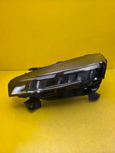 Load image into Gallery viewer, Frontscheinwerfer Renault Clio I 5 260600149R LED Links Scheinwerfer Headlight SCH1129466279td