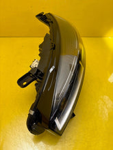 Load image into Gallery viewer, Frontscheinwerfer Renault Clio I 5 260600149R LED Links Scheinwerfer Headlight SCH1129466279td