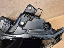 Laden Sie das Bild in den Galerie-Viewer, Frontscheinwerfer Volvo Xc90 51048064 Links Scheinwerfer Headlight SCH1131363961ob
