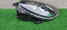 Laden Sie das Bild in den Galerie-Viewer, Frontscheinwerfer Porsche Macan 95B941032CQ Rechts Scheinwerfer Headlight SCH1145231505dg
