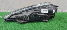 Laden Sie das Bild in den Galerie-Viewer, Frontscheinwerfer Porsche Macan 95B941032CQ Rechts Scheinwerfer Headlight SCH1145231505dg