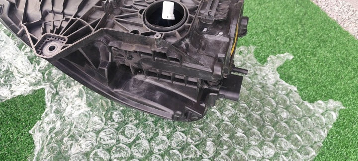 Frontscheinwerfer Porsche Macan 95B941032CQ Rechts Scheinwerfer Headlight SCH1145231505dg