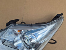 Load image into Gallery viewer, Frontscheinwerfer Toyota Avensis 85122000 Xenon Links Scheinwerfer Headlight SCH1147208041az
