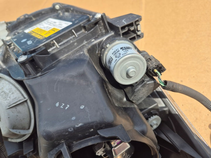 Frontscheinwerfer Toyota Avensis 85122000 Xenon Links Scheinwerfer Headlight SCH1147208041az