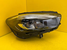 Laden Sie das Bild in den Galerie-Viewer, Frontscheinwerfer Mercedes-Benz W247 A2479061405 LED Rechts Headlight SCH1152904807qn