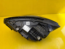Laden Sie das Bild in den Galerie-Viewer, Frontscheinwerfer Mercedes-Benz W247 A2479061405 LED Rechts Headlight SCH1152904807qn