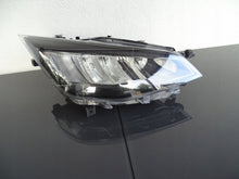 Laden Sie das Bild in den Galerie-Viewer, Frontscheinwerfer Seat Ibiza I V 6F1941006E Rechts Scheinwerfer Headlight SCH1159133102xs