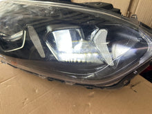 Laden Sie das Bild in den Galerie-Viewer, Frontscheinwerfer Kia Ceed 92102-J7500 LED Rechts Scheinwerfer Headlight SCH1159535205xq
