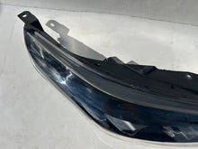 Laden Sie das Bild in den Galerie-Viewer, Frontscheinwerfer Kia Ceed 92102-J7500 LED Rechts Scheinwerfer Headlight SCH1159535205xq