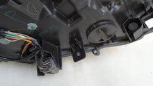 Laden Sie das Bild in den Galerie-Viewer, Frontscheinwerfer Mazda 2 D43N-51040 LED Links Scheinwerfer Headlight SCH1160467766zf