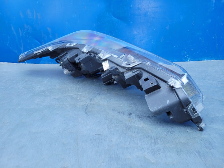 Frontscheinwerfer Toyota Corolla 81150-02S70 Links Scheinwerfer Headlight SCH1176237061oy