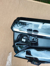 Load image into Gallery viewer, Frontscheinwerfer Renault 260606399R LED Links Scheinwerfer Headlight SCH1176962482sq