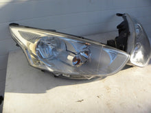 Laden Sie das Bild in den Galerie-Viewer, Frontscheinwerfer Ford B-Max AU11-13W030-AF AU1-13W029-AF LED Rechts oder Links SCH1182442584si