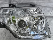 Laden Sie das Bild in den Galerie-Viewer, Frontscheinwerfer Mitsubishi Pajero IV 100-67018 Xenon Rechts Headlight SCH1188273626ji