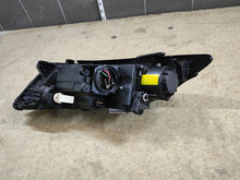 Laden Sie das Bild in den Galerie-Viewer, Frontscheinwerfer Kia Optima 92102-2T421 Xenon Rechts Scheinwerfer Headlight SCH1189537647po