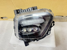 Laden Sie das Bild in den Galerie-Viewer, Frontscheinwerfer Kia I E-92202J2 Rechts Scheinwerfer Headlight SCH1199092204kp