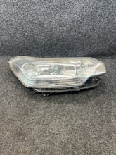 Laden Sie das Bild in den Galerie-Viewer, Frontscheinwerfer Citroën C5 III 9689037780 Xenon Rechts Scheinwerfer Headlight SCH1202600993ug