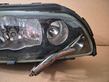 Load image into Gallery viewer, Frontscheinwerfer Volvo V70 S60 8693656 Xenon Ein Satz Scheinwerfer Headlight SCH1203920263xt