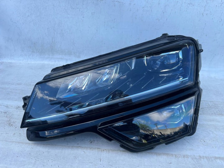 Frontscheinwerfer Skoda Karoq 57B941015D Links Scheinwerfer Headlight SCH1204636556ev