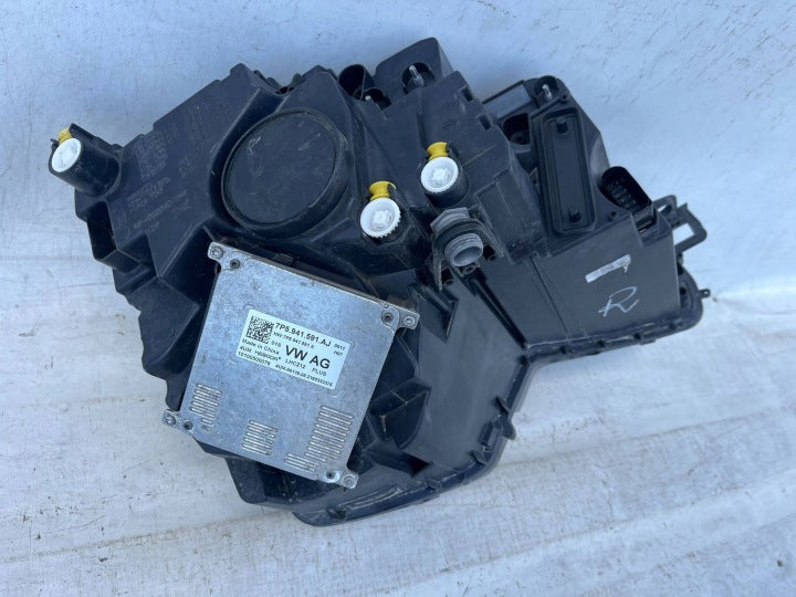 Frontscheinwerfer Skoda Karoq 57B941015D Links Scheinwerfer Headlight SCH1204636556ev