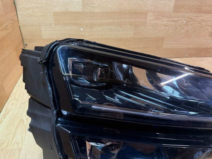 Frontscheinwerfer Skoda Karoq 57B941018B Rechts Scheinwerfer Headlight SCH1207331169wh