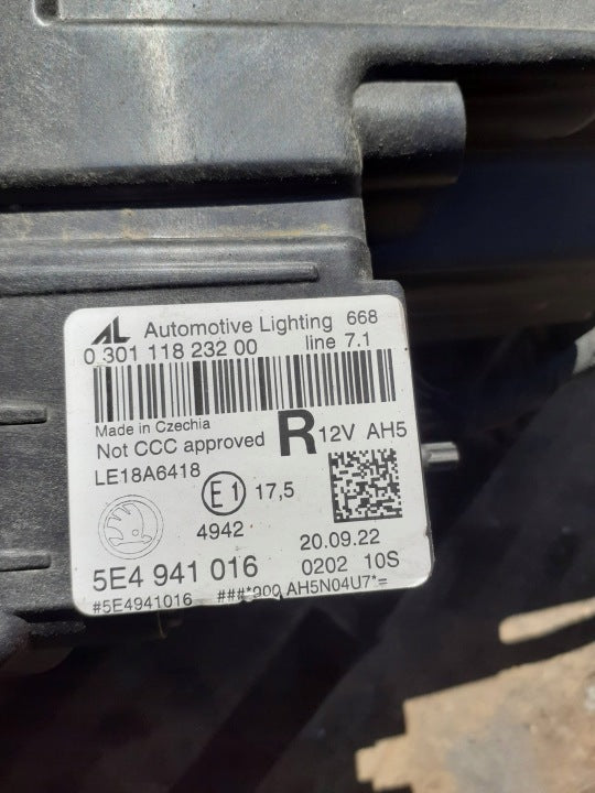 Frontscheinwerfer Skoda Octavia I LE18A6418 5E4941016 Rechts Headlight SCH1207958800qk
