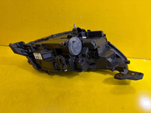 Laden Sie das Bild in den Galerie-Viewer, Frontscheinwerfer Peugeot 2008 208 II 9855524680 LED Links Headlight SCH1208885984by