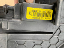 Load image into Gallery viewer, Frontscheinwerfer Hyundai I30 III 92101G4120 Links Scheinwerfer Headlight SCH1214490911rx