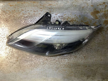 Laden Sie das Bild in den Galerie-Viewer, Frontscheinwerfer Renault Laguna III 89034934 Links Scheinwerfer Headlight SCH1218274989ap