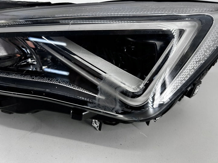 Frontscheinwerfer Cupra Formentor 5FG941007F Rechts Scheinwerfer Headlight SCH1223739816ea
