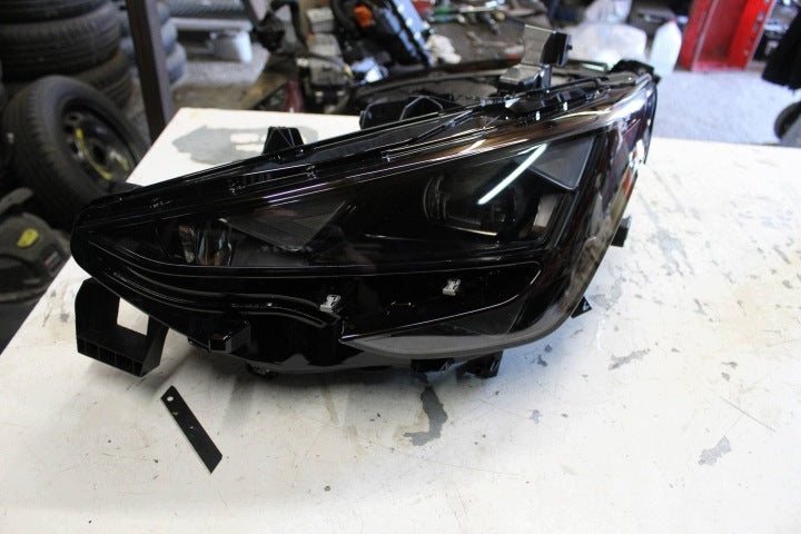 Frontscheinwerfer Cupra Born 10F941005D Links Scheinwerfer Headlight SCH1227201971lp