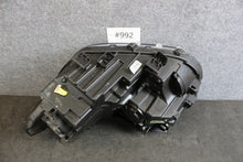 Laden Sie das Bild in den Galerie-Viewer, Frontscheinwerfer Hyundai H1 92102-4H610 Rechts Scheinwerfer Headlight SCH1230385713jm