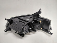 Laden Sie das Bild in den Galerie-Viewer, Frontscheinwerfer Dacia Sandero III Logan Jogger 260602561R Links Headlight SCH1233907092db