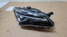 Laden Sie das Bild in den Galerie-Viewer, Frontscheinwerfer Seat Ateca 576941008F Rechts Scheinwerfer Headlight SCH1237084231fr