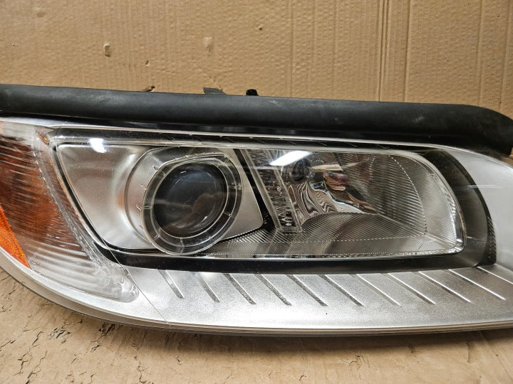 Frontscheinwerfer Volvo Xc70 31214348 Rechts Scheinwerfer Headlight SCH1237670569ya