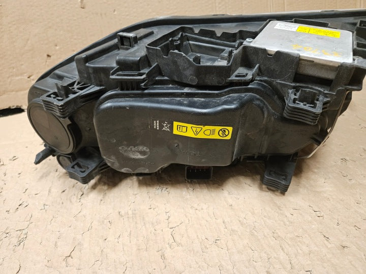 Frontscheinwerfer Volvo Xc70 31214348 Rechts Scheinwerfer Headlight SCH1237670569ya
