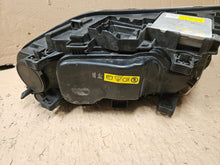 Laden Sie das Bild in den Galerie-Viewer, Frontscheinwerfer Volvo Xc70 31214348 Rechts Scheinwerfer Headlight SCH1237670569ya