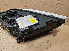 Laden Sie das Bild in den Galerie-Viewer, Frontscheinwerfer Volvo Xc70 31214348 Rechts Scheinwerfer Headlight SCH1237670569ya