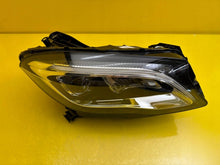 Laden Sie das Bild in den Galerie-Viewer, Frontscheinwerfer Mercedes-Benz X156 A1569067000 LED Rechts Headlight SCH1245996042my
