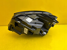 Laden Sie das Bild in den Galerie-Viewer, Frontscheinwerfer Mercedes-Benz X156 A1569067000 LED Rechts Headlight SCH1245996042my