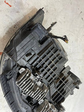 Laden Sie das Bild in den Galerie-Viewer, Frontscheinwerfer BMW 3 F34 7285683 Xenon Links Scheinwerfer Headlight SCH1246110603nj
