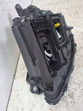 Laden Sie das Bild in den Galerie-Viewer, Frontscheinwerfer Mercedes-Benz W213 A2139066810 Rechts Scheinwerfer Headlight SCH1251962141in