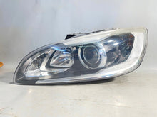 Laden Sie das Bild in den Galerie-Viewer, Frontscheinwerfer Volvo V60 31420108 Xenon Links Scheinwerfer Headlight SCH1260433388oy