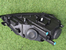 Laden Sie das Bild in den Galerie-Viewer, Frontscheinwerfer Audi A3 8P0941029 Xenon Links Scheinwerfer Headlight SCH1274944621yp