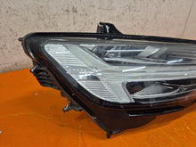 Laden Sie das Bild in den Galerie-Viewer, Frontscheinwerfer Volvo V60 S60 III 32228867 Rechts Scheinwerfer Headlight SCH1279270296vw