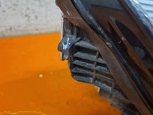 Laden Sie das Bild in den Galerie-Viewer, Frontscheinwerfer Volvo V60 S60 III 32228867 Rechts Scheinwerfer Headlight SCH1279270296vw
